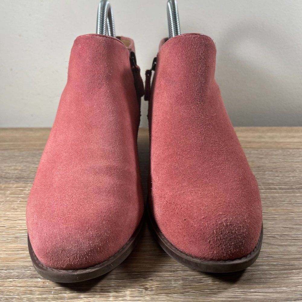 Vionic Marissa Ankle Booties Womens Shoes Pink Suede Zip Up Casual Size 6.5 - Picture 2 of 10